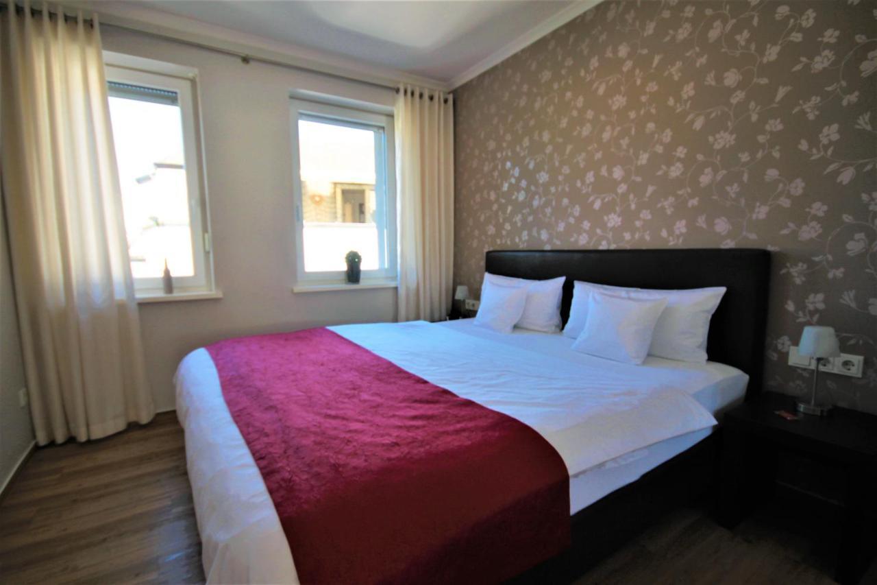 Feriendomizil Am Lindenplatz Otel Bullay Dış mekan fotoğraf